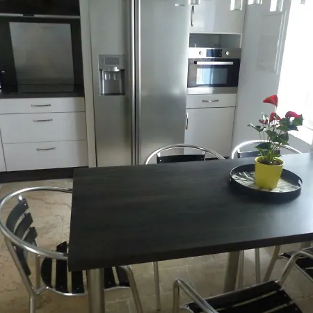 Holiday home De Ly's - Vue Sur La Cite Medievale *